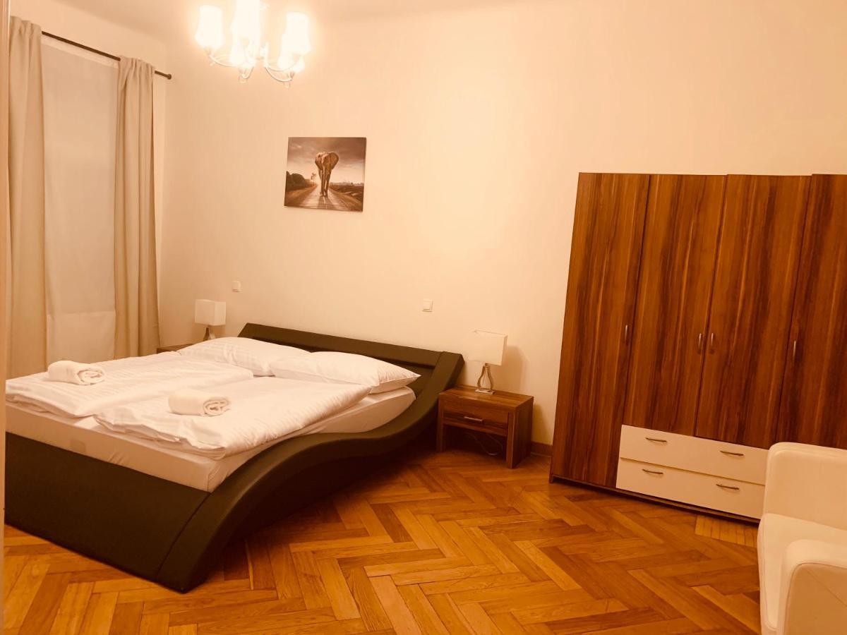 Blue Prague Aparthotel